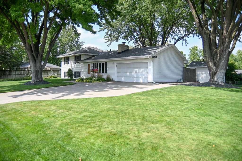 8486 88th Street S, Cottage Grove, MN 55016 — photo 2