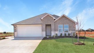 2608 Kathleens Crossing, Yukon, OK 73099