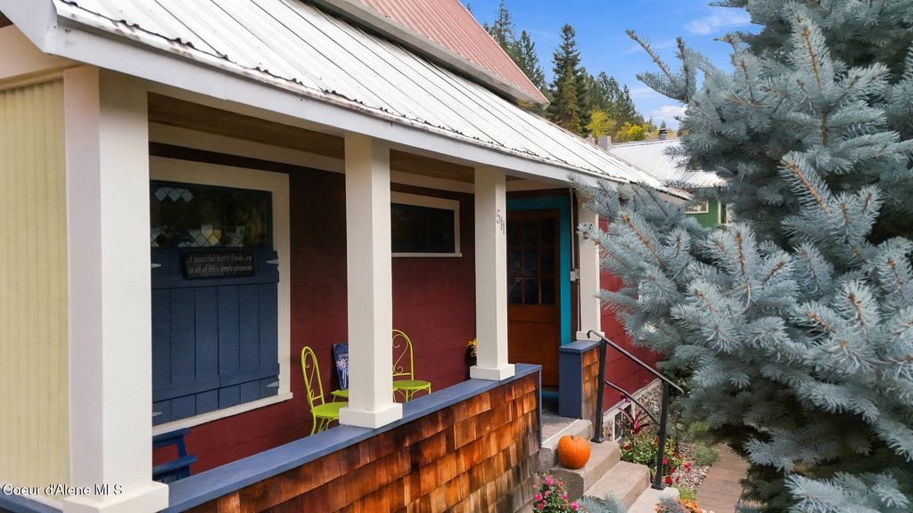 511 HUNTER ST, Mullan, ID 83846 photo 2