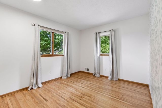 3413 Ensign Avenue N, New Hope, MN 55427