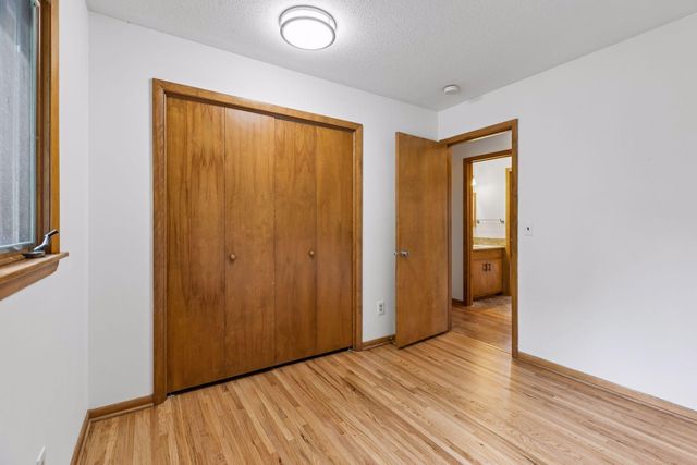 3413 Ensign Avenue N, New Hope, MN 55427