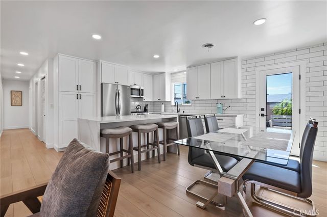 15801 Carrie Lane, Huntington Beach, CA 92647