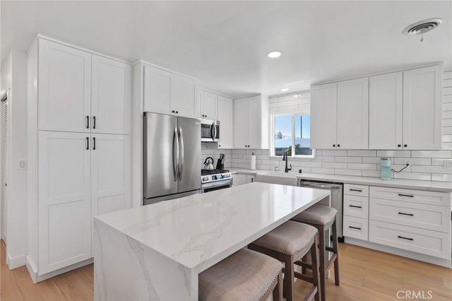 15801 Carrie Lane, Huntington Beach, CA 92647