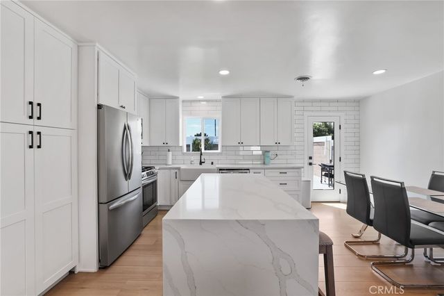 15801 Carrie Lane, Huntington Beach, CA 92647