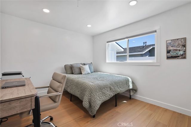 15801 Carrie Lane, Huntington Beach, CA 92647