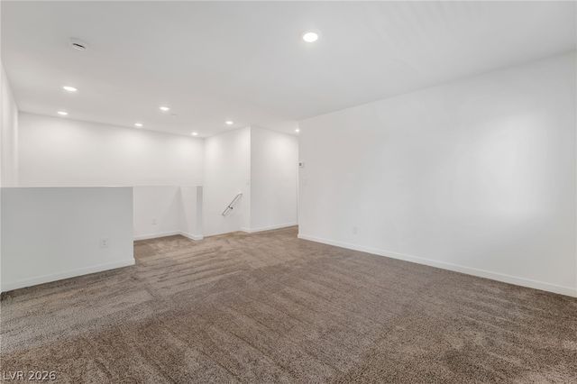 894 Cadence View Way, Henderson, NV 89011