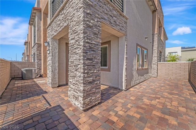 894 Cadence View Way, Henderson, NV 89011