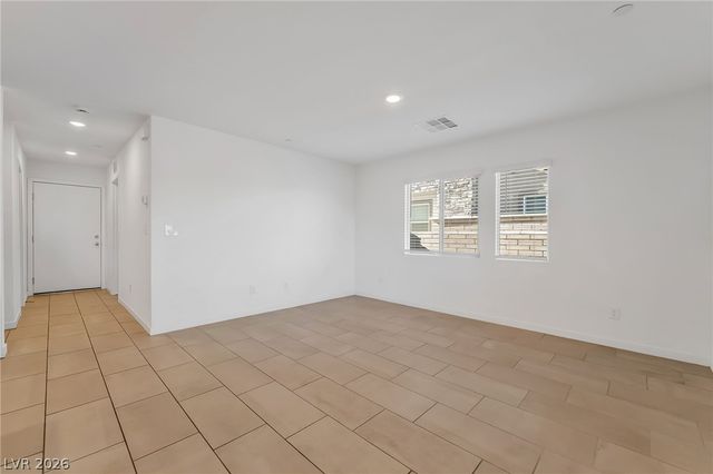 894 Cadence View Way, Henderson, NV 89011