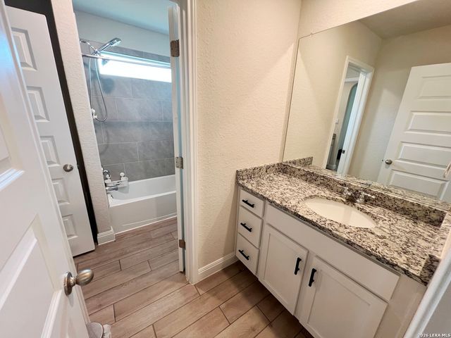 14008 NOLAN FALLS RD, San Antonio, TX 78253