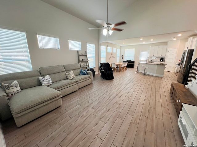 14008 NOLAN FALLS RD, San Antonio, TX 78253
