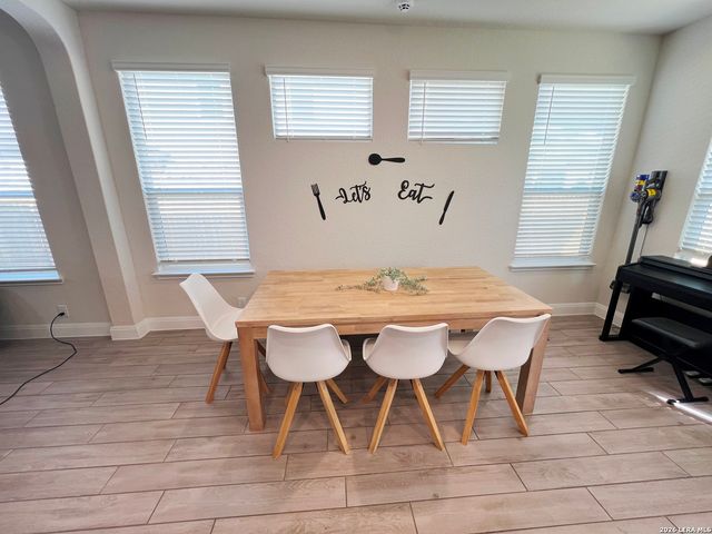 14008 NOLAN FALLS RD, San Antonio, TX 78253