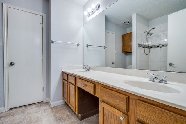 1033 Garden Trail, Mesquite, TX 75149