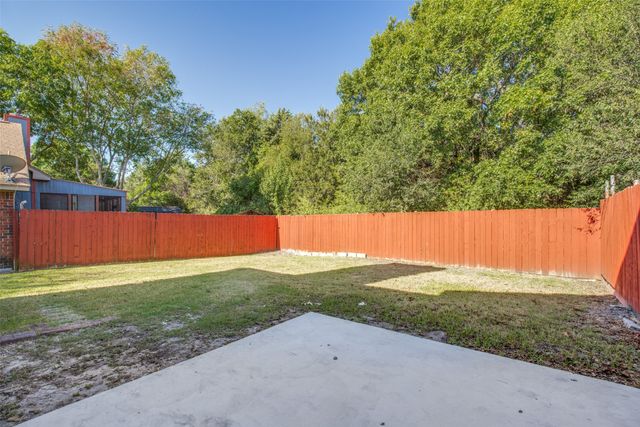 1033 Garden Trail, Mesquite, TX 75149