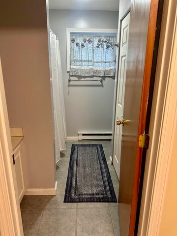 17 Brickyard Rd Unit 12, Essex Junction, VT 05452