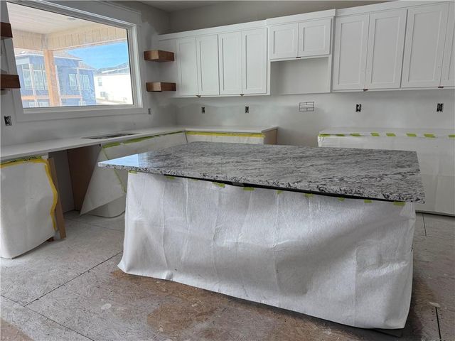 8216 NW 89th Terrace, Kansas City, MO 64153