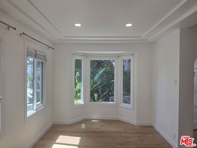 2310 Oak Street, Santa Monica, CA 90405