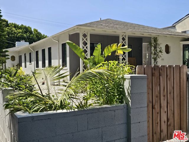 2310 Oak Street, Santa Monica, CA 90405