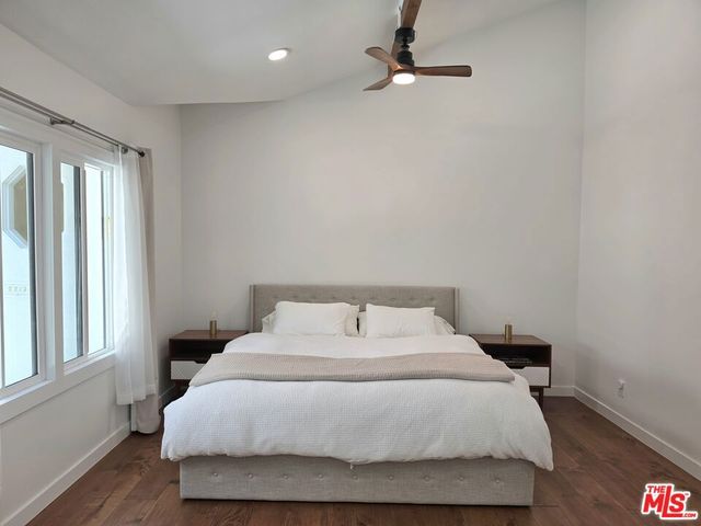 2310 Oak Street, Santa Monica, CA 90405