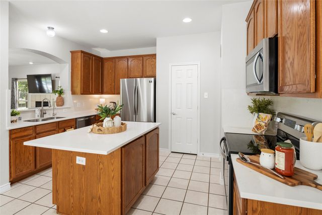 1241 Chattahoochee Drive, Savannah, TX 76227