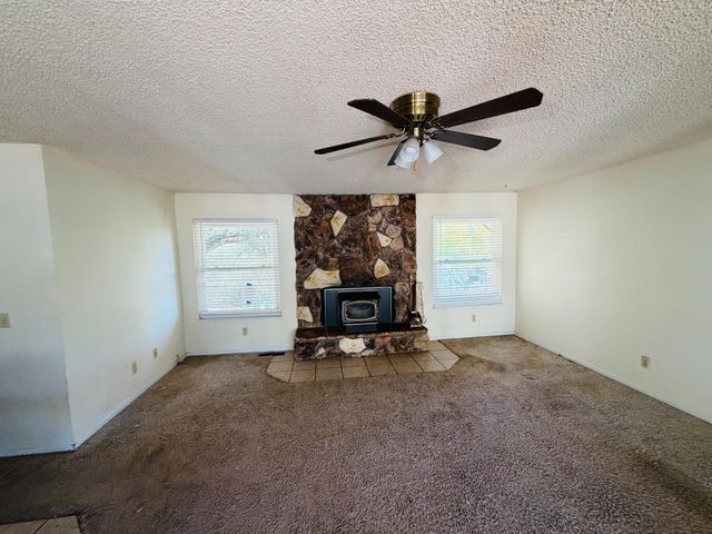 3718 Cambridge Rd, Cameron Park, CA 95682
