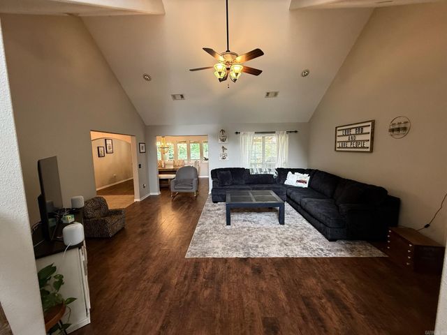 405 Doe Run Street, Nashville, AR 71852