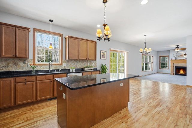 387 Liberty Park Drive, Oregon, WI 53575