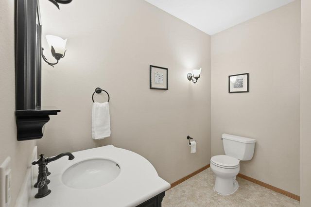 387 Liberty Park Drive, Oregon, WI 53575