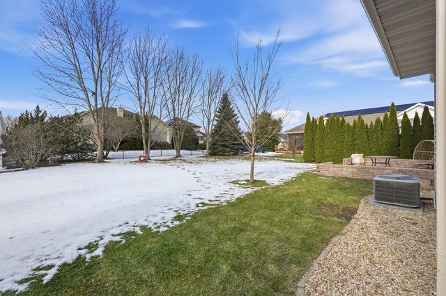 387 Liberty Park Drive, Oregon, WI 53575