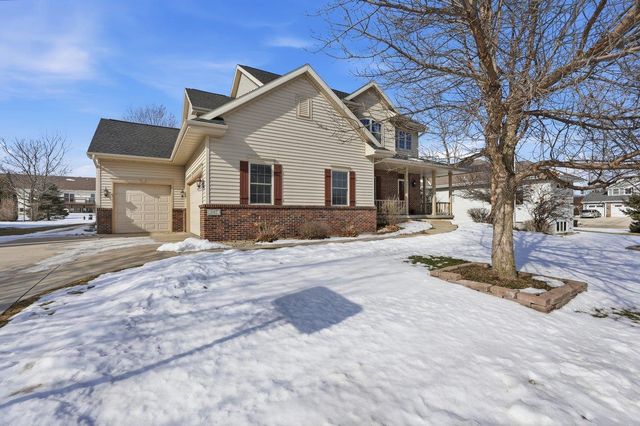 387 Liberty Park Drive, Oregon, WI 53575