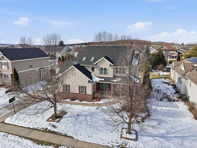 387 Liberty Park Drive, Oregon, WI 53575