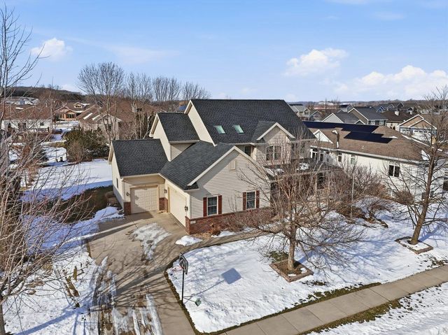 387 Liberty Park Drive, Oregon, WI 53575