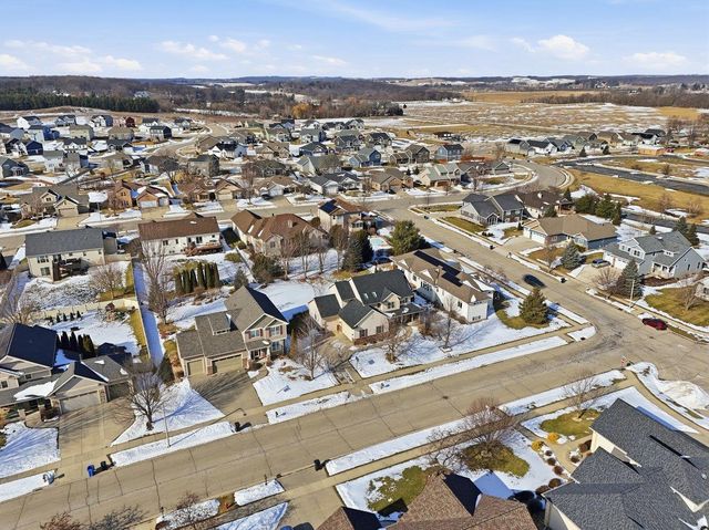 387 Liberty Park Drive, Oregon, WI 53575