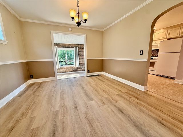 124 Gilbert Drive, Irondequoit, NY 14609