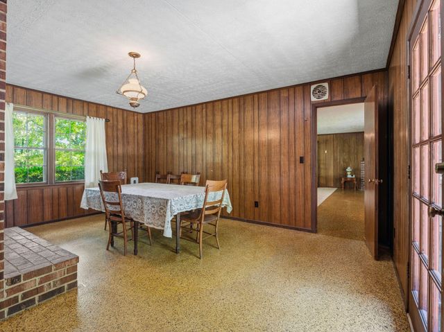 1115 Robin Ridge RD, Rocky Mount, VA 24151