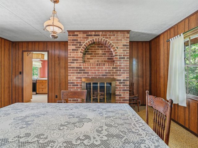 1115 Robin Ridge RD, Rocky Mount, VA 24151