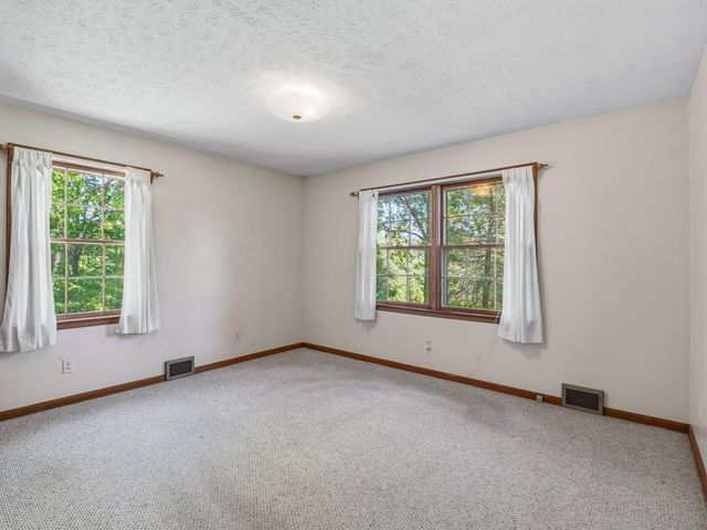1115 Robin Ridge RD, Rocky Mount, VA 24151