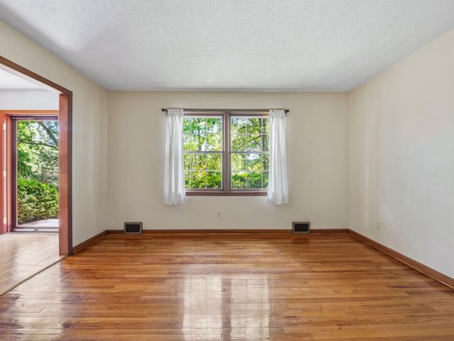 1115 Robin Ridge RD, Rocky Mount, VA 24151