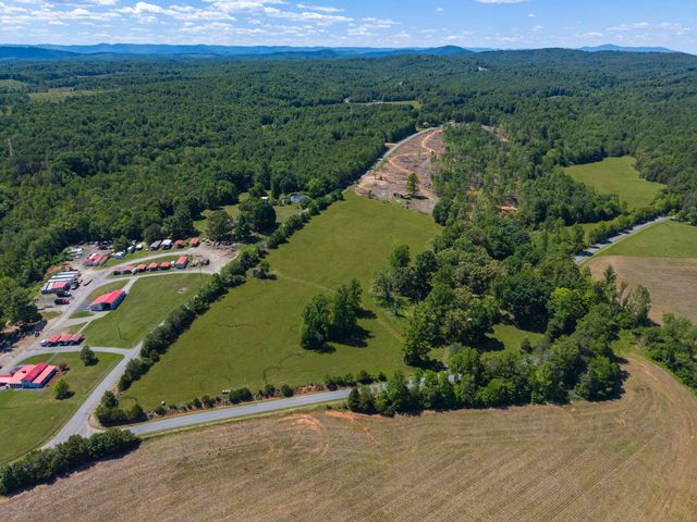 1115 Robin Ridge RD, Rocky Mount, VA 24151