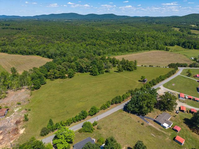 1115 Robin Ridge RD, Rocky Mount, VA 24151