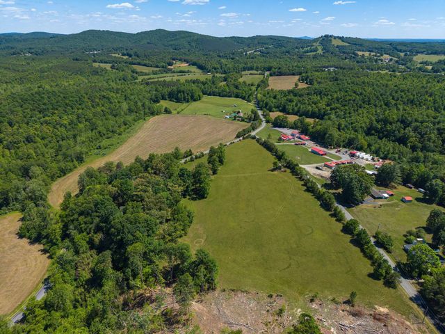 1115 Robin Ridge RD, Rocky Mount, VA 24151