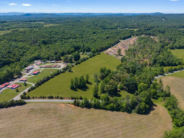 1115 Robin Ridge RD, Rocky Mount, VA 24151
