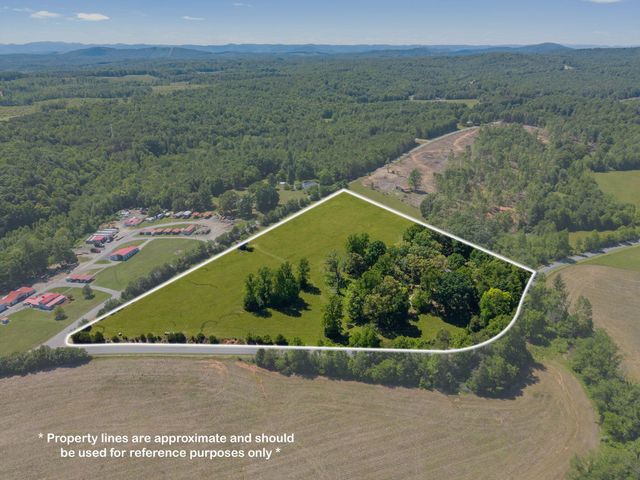 1115 Robin Ridge RD, Rocky Mount, VA 24151