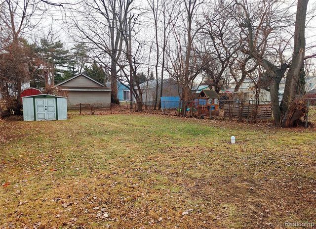 11667 Syracuse Street, Taylor, MI 48180