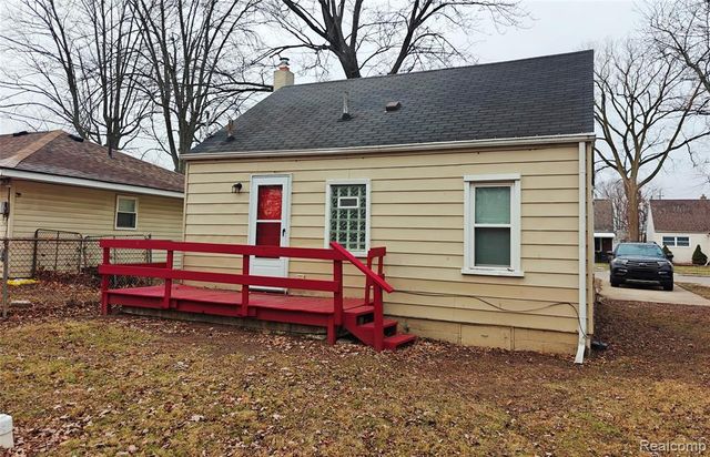 11667 Syracuse Street, Taylor, MI 48180