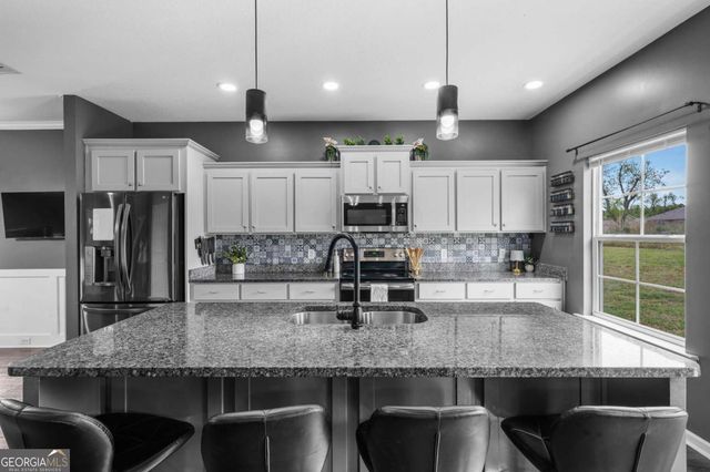 1615 Colony Lane, Brooklet, GA 30415