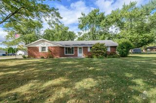 5505 N Winding Way, Muncie, IN 47304