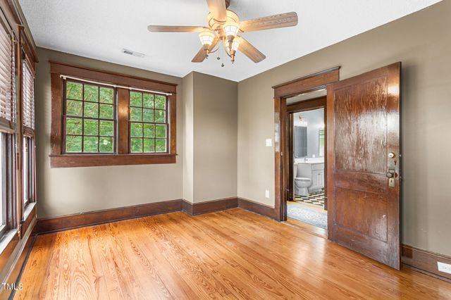 104 E Wilson Street, Mebane, NC 27302