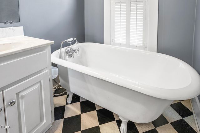 104 E Wilson Street, Mebane, NC 27302