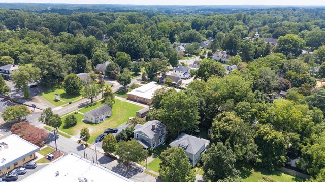 104 E Wilson Street, Mebane, NC 27302
