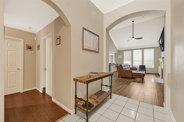 2438 Daneswood Court, Spring, TX 77388